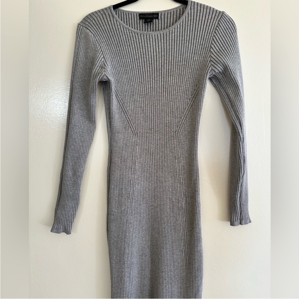 House of Harlow 1960 Gray Ribbed Long Sleeve Dress, NWT